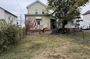 216 S 7th St, Jeannette, PA 15644 - Photo 3