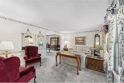 309 Lynn Ann Dr, Pittsburgh, PA 15068 - Photo 13