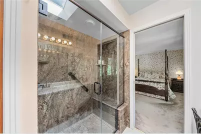 309 Lynn Ann Dr, Pittsburgh, PA 15068 - Photo 19