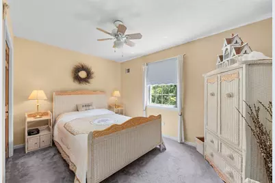 309 Lynn Ann Dr, Pittsburgh, PA 15068 - Photo 15