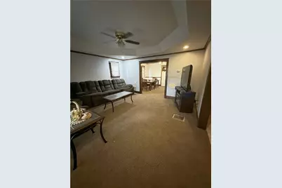 124 Carnegie Ave, Clairton, PA 15025 - Photo 9