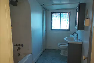 435 1/2 Reesman Dr, Kittanning, PA 16201 - Photo 9