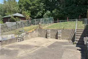 120 Greydon Ave, McKees Rocks, PA 15136 - Photo 15