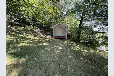 110 Greydon Ave, McKees Rocks, PA 15136 - Photo 5