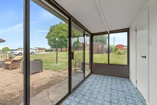 1021 High St, Luzerne Township, PA 15417 - Photo 3