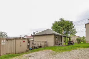 277 N Gallatin Ave, Uniontown, PA 15401 - Photo 23