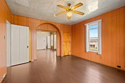 35 N Hitchman St, Mt Pleasant Boro, PA 15666 - Photo 23