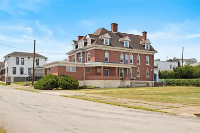 35 N Hitchman St, Mt Pleasant Boro, PA 15666 - Photo 1