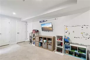 139 Moyer Hill Dr, Cranberry Township, PA 16066 - Photo 11