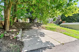 145 Georgetown Ave, Pittsburgh, PA 15229 - Photo 21