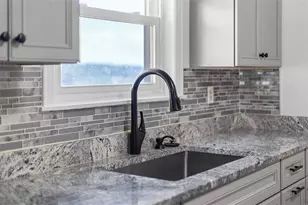 3909 Inland Ave, West Mifflin, PA 15122 - Photo 17