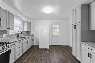 3909 Inland Ave, West Mifflin, PA 15122 - Photo 13