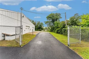 1859 McClellandtown Rd, Masontown, PA 15461 - Photo 9