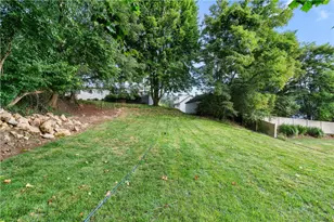 426 Bellwood Ave, Monroeville, PA 15146 - Photo 25