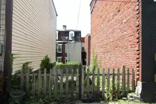 5125 1/2 Dresden Wy, Pittsburgh, PA 15201 - Photo 1