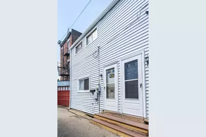 304 Pilgrim Way, Pittsburgh, PA 15215 - Photo 1