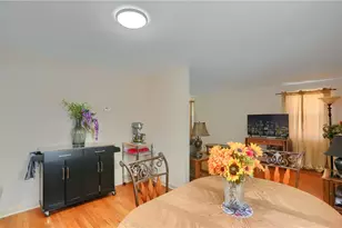 1054 Osage Dr, Blackridge, PA 15235 - Photo 9