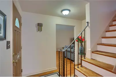 1054 Osage Dr, Blackridge, PA 15235 - Photo 5