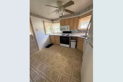 1034 Park Ave, East McKeesport, PA 15035 - Photo 3