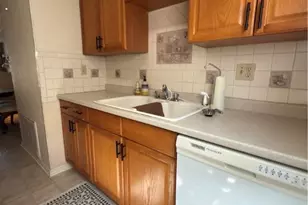 303 Pennsview Ct, Pittsburgh, PA 15205 - Photo 11