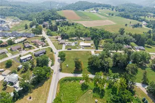 2 Fritchman Dr, Penn Twp, PA 15644 - Photo 9