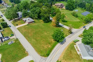 2 Fritchman Dr, Penn Twp, PA 15644 - Photo 3