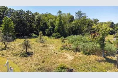 2425 Rochester Rd, Pittsburgh, PA 15143 - Photo 7