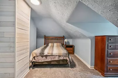 301 Lewis Ave, Jeannette, PA 15644 - Photo 13