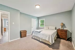 301 Lewis Ave, Jeannette, PA 15644 - Photo 11