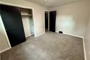 3548 Ridgewood Dr, Wilkins Township, PA 15235 - Photo 11