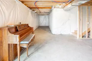 118 Leslie Farms Dr, Connoquenessing Boro, PA 16033 - Photo 19