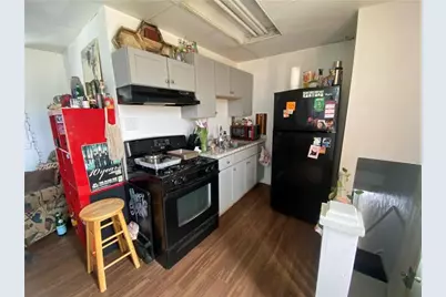 1136 Brownsville Rd, Pittsburgh, PA 15210 - Photo 11