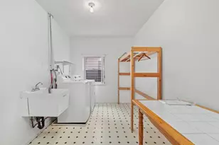 4072 Jordan St, South Heights, PA 15081 - Photo 17