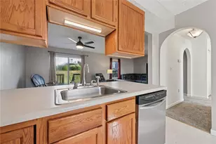 1107 Arrowhead Dr, South Strabane, PA 15301 - Photo 11