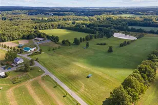 206 Lee Rd, Springfield Township, PA 16127 - Photo 5