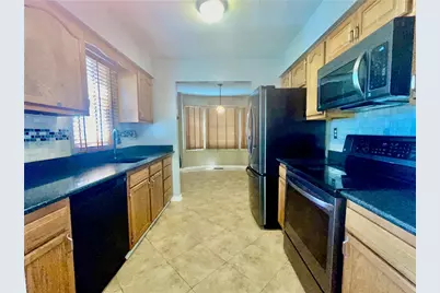 102 Meadowview Dr, North Strabane, PA 15317 - Photo 5