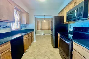 102 Meadowview Dr, North Strabane, PA 15317 - Photo 5