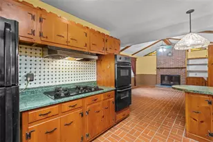 145 Oakhurst Rd, Pittsburgh, PA 15215 - Photo 13