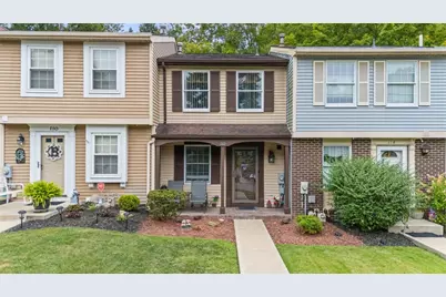 112 Duquesne Blvd, Pittsburgh, PA 15068 - Photo 1