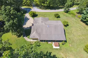 107 Jennie Dr, Lancaster Township, PA 16037 - Photo 41