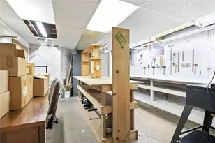 872 Canterbury Ln, Pittsburgh, PA 15232 - Photo 43