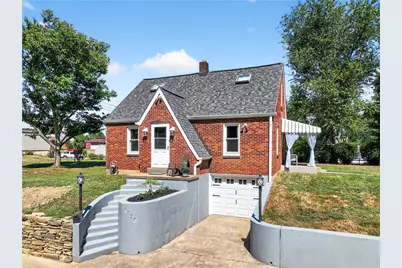 1320 Eckert Rd, Monaca, PA 15061 - Photo 1