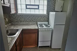 1905 Hanover St, Pittsburgh, PA 15218 - Photo 7