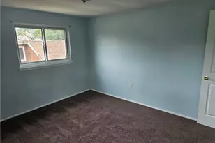 1905 Hanover St, Pittsburgh, PA 15218 - Photo 11