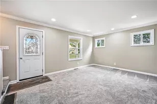 674 Deforest Ct, Sharon, PA 16146 - Photo 7