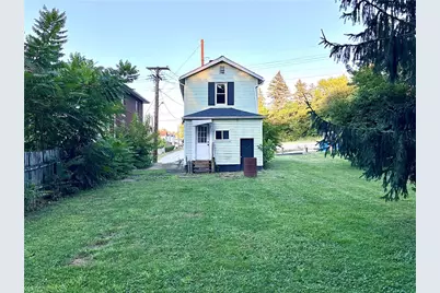 1816 Moravia St, Shenango Township, PA 16101 - Photo 5