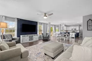 145 Brighton Ln, Adams Township, PA 16046 - Photo 13