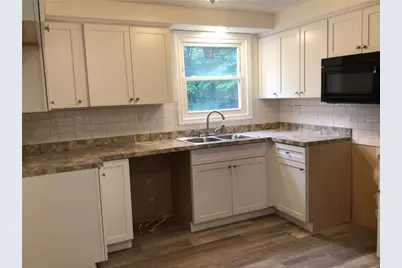 450 Greenwood Dr, Hermitage, PA 16148 - Photo 5