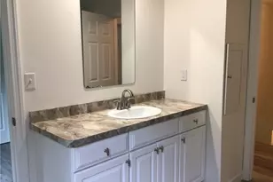 450 Greenwood Dr, Hermitage, PA 16148 - Photo 11