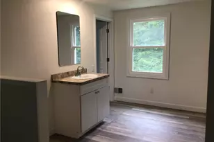450 Greenwood Dr, Hermitage, PA 16148 - Photo 13